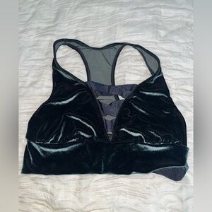 Victoria’s Secret velvet sports bra !